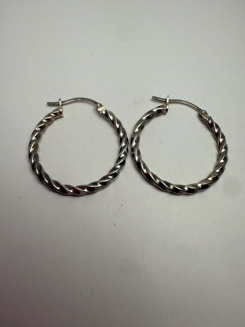 MD 925 Mexico Twisted Hoop Earrings Sterling Silver
